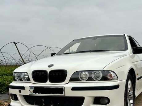 BMW 525