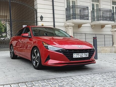 Hyundai Elantra