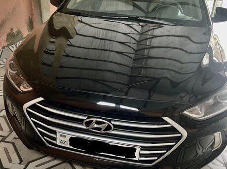 Hyundai Elantra 2017