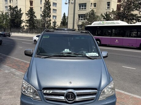 Mercedes Vito 115 2004