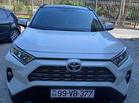Toyota RAV4 2019