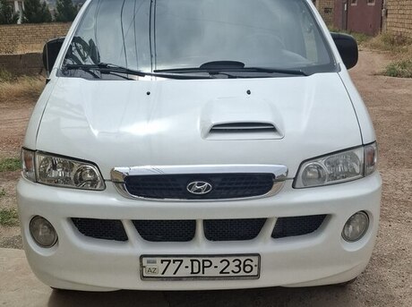 Hyundai H-1 2005