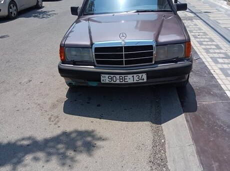 Mercedes 190 1993