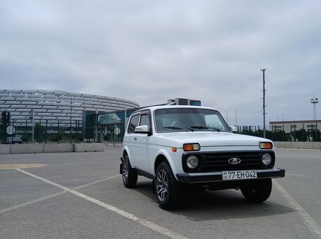 LADA (VAZ) Niva 2012