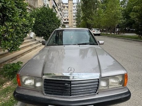 Mercedes 190 1992