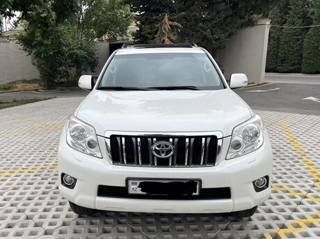 Toyota Land Cruiser Prado 2012