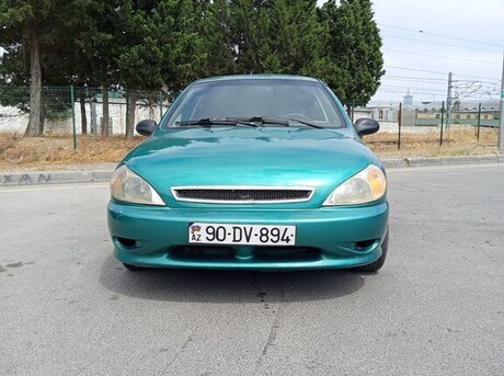 Kia Rio 2001