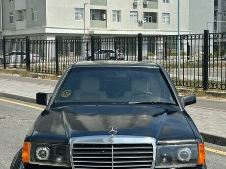 Mercedes 190 1990