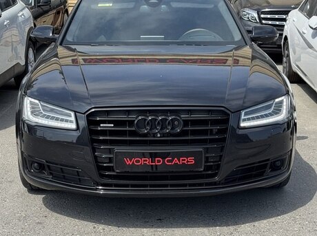 Audi A8 2015
