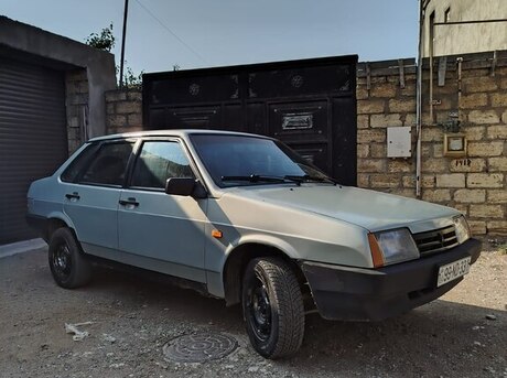 LADA (VAZ) 21099 1999