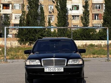 Mercedes C 180