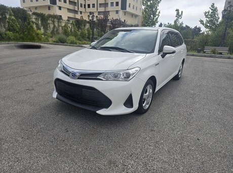 Toyota Corolla Fielder