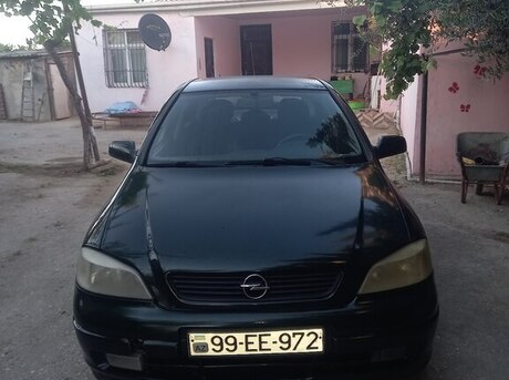 Opel Astra 2000