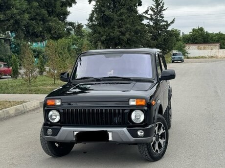 LADA (VAZ) Niva