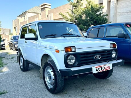 LADA (VAZ) Niva