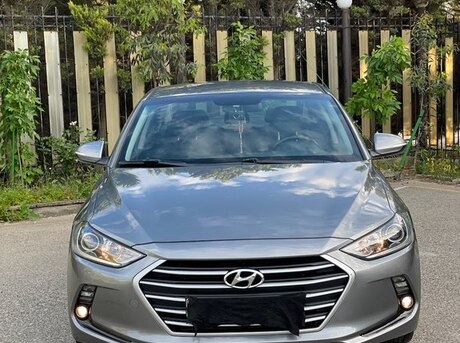 Hyundai Elantra 2016