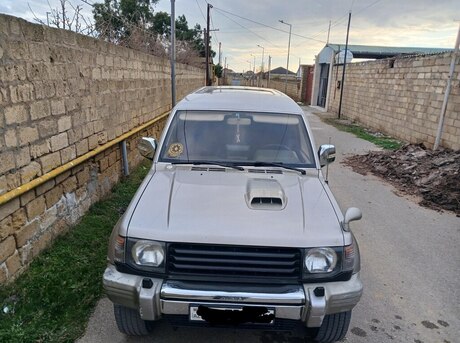 Mitsubishi Pajero 1996