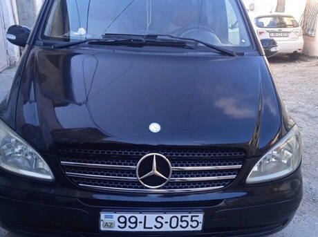 Mercedes Viano