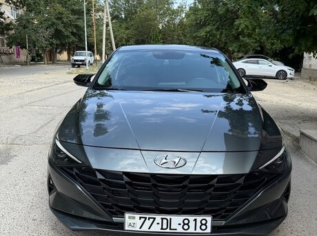 Hyundai Elantra 2023