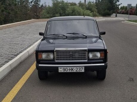 LADA (VAZ) 2107