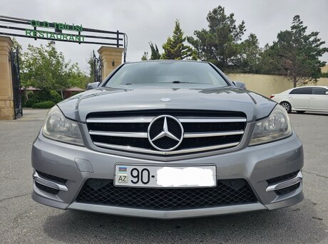 Mercedes C 250