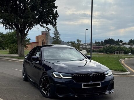 BMW 530e 2021