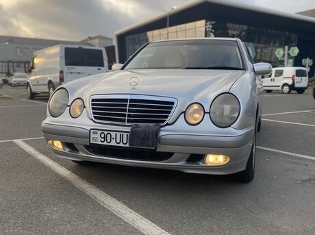Mercedes E 240 1999