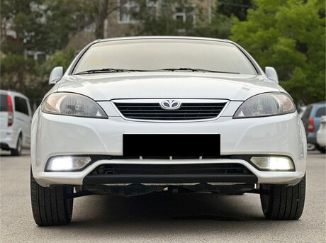 Daewoo Gentra 2014