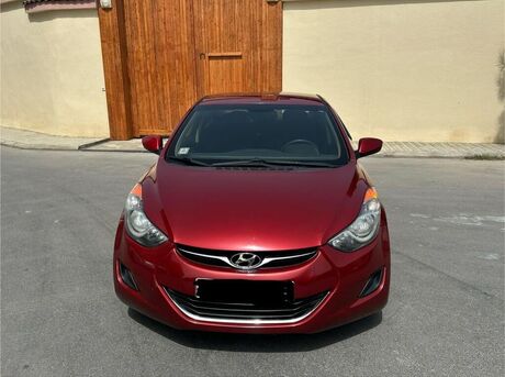 Hyundai Elantra 2011