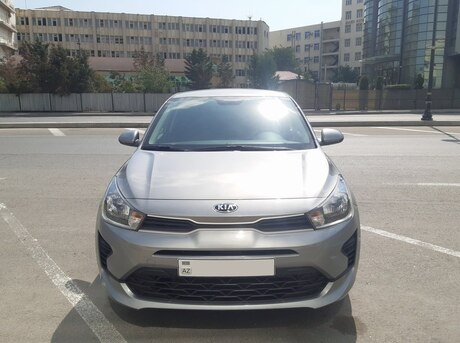 Kia Rio 2021