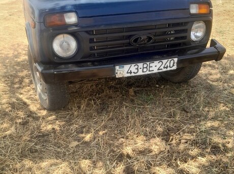 LADA (VAZ) Niva 1996