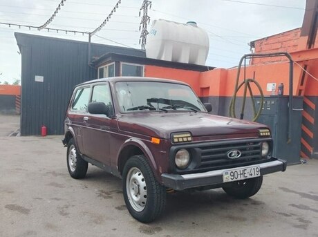LADA (VAZ) Niva 2009