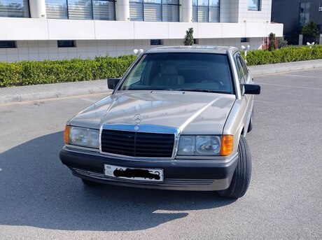 Mercedes 190 1992
