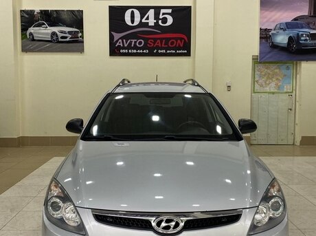 Hyundai i30 2010