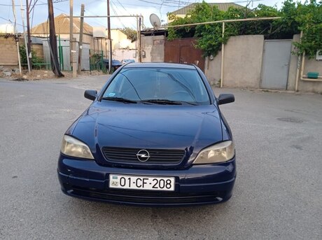 Opel Astra 2005