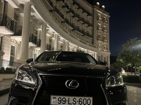 Lexus LS 600h