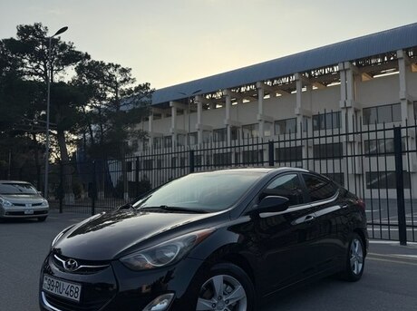 Hyundai Elantra 2011