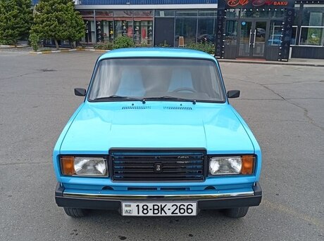 LADA (VAZ) 2107
