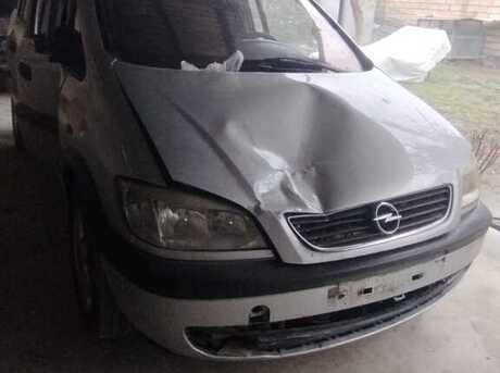 Opel Zafira 2001