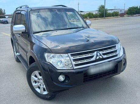 Mitsubishi Pajero 2011