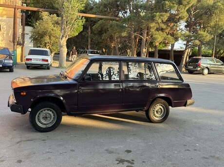 LADA (VAZ) 2104 2000