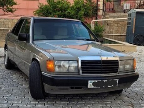 Mercedes 190 1992