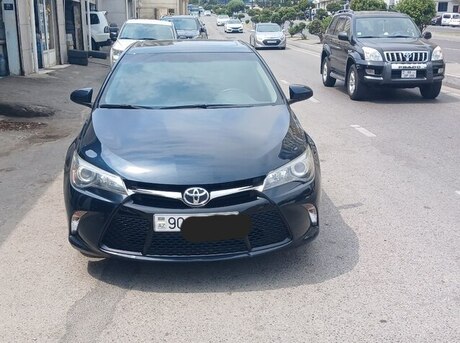Toyota Camry 2016