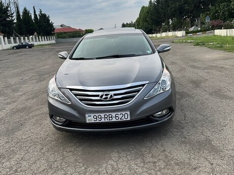 Hyundai Sonata