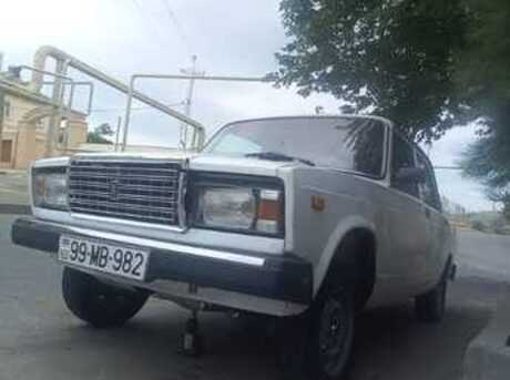 LADA (VAZ) 2107 2001