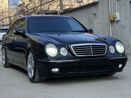 Mercedes E 280