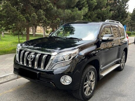 Toyota Land Cruiser Prado 2015