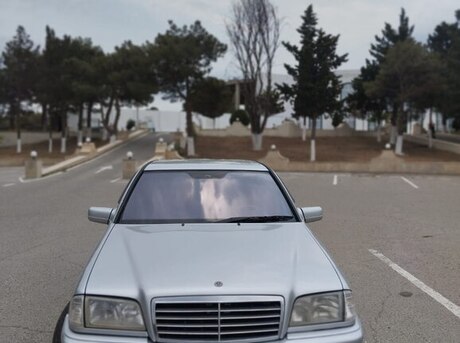 Mercedes C 220 d 2000