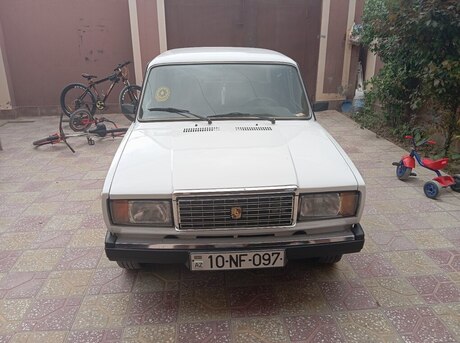 LADA (VAZ) 2107 2004