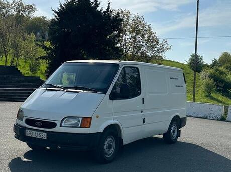 Ford Transit 1999